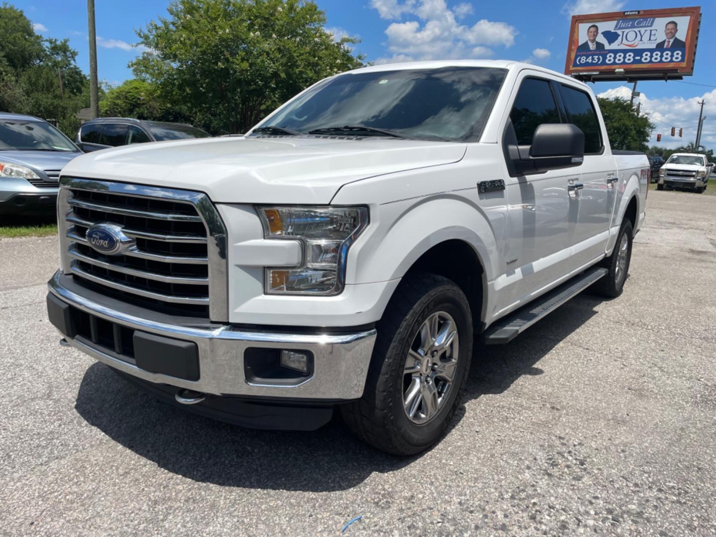 2016 WHITE FORD F-150 XLt (1FTEW1EP1GF) with an 2.7L engine, Automatic transmission, located at 5103 Dorchester Rd., Charleston, SC, 29418-5607, (843) 767-1122, 36.245171, -115.228050 - Clean CarFax (no accidents reported!) CD/AM/FM/Sat/Bluetooth, Dual Climate Control, Power Everything (windows, locks, seats, mirrors), Rear Power Sliding Window, 2 Power Inverters, Keyless Entry, Running Boards, Bed Cover, Tow Package, Chrome Wheels. Local Trade-in! 163k miles Located at New Life A - Photo#2